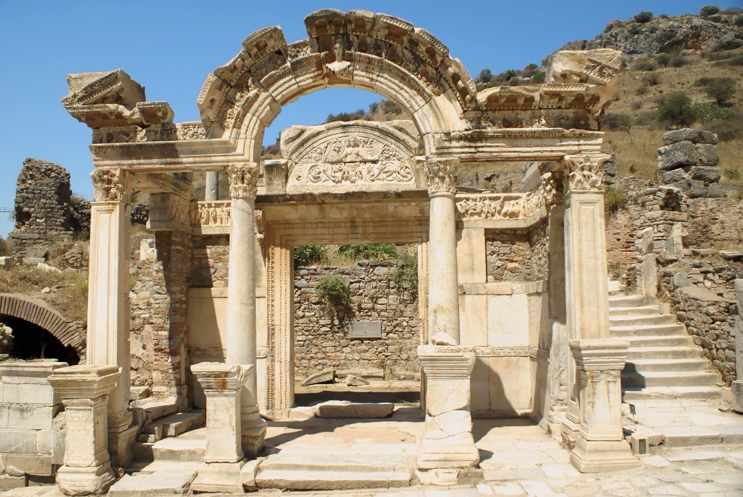 7-churches-of-asia-minor-tour-manelitravel